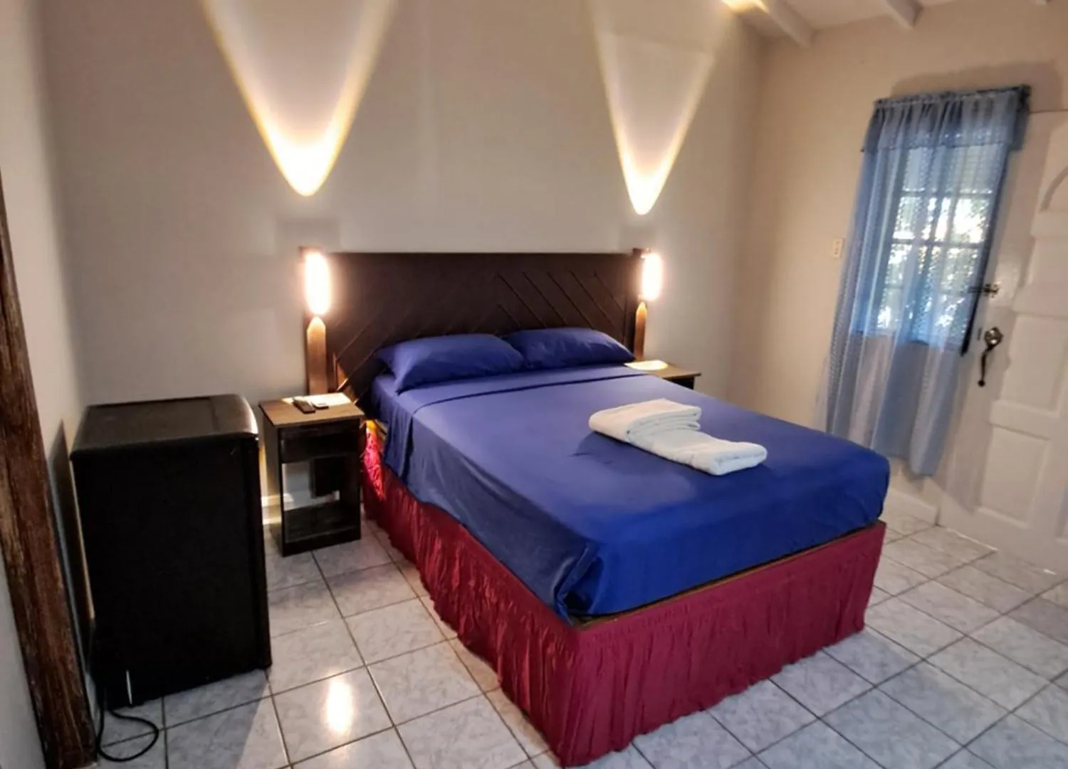 **** Hotell Mom'S Place Negril Jamaica
