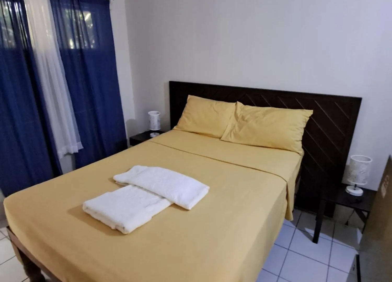 Mom'S Place Negril Hotel